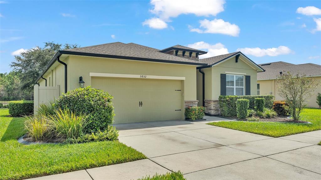 Picture of 5852 Marsh Landing Drive, Winter Haven, FL 33881