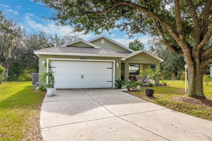 Picture of 10425 S Drew Bryant Circle, Floral City FL 34436