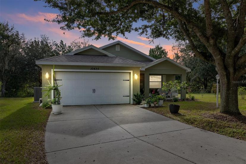 Picture of 10425 S Drew Bryant Circle, Floral City FL 34436