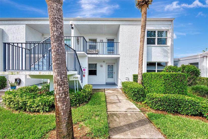 Picture of 725 Capri Isles Boulevard Unit 217, Venice FL 34292