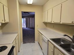 Picture of 6519 W Newberry Road Unit 204, Gainesville, FL 32605