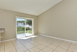 Picture of 810 Kangaroo Court, Deltona, FL 32738