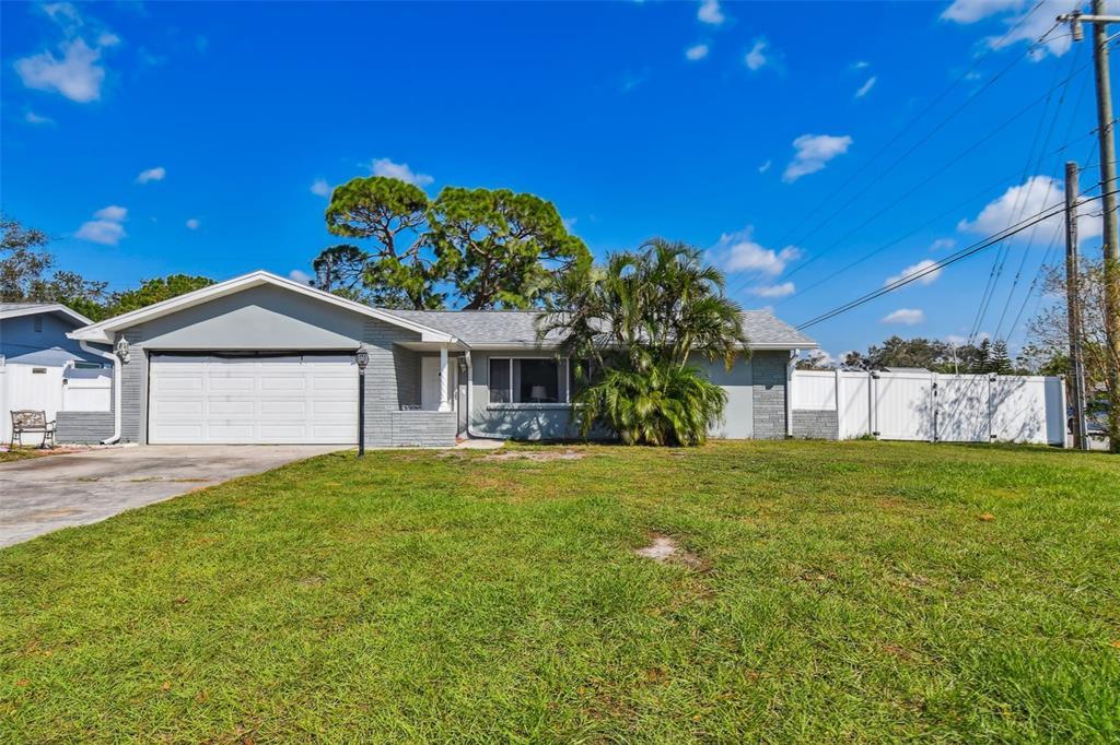 Picture of 11303 86Th Avenue, Seminole, FL 33772