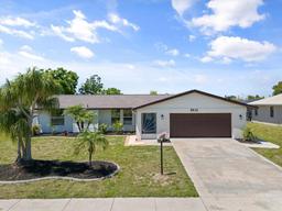 Picture of 6912 Kenwood Drive, North Port, FL 34287