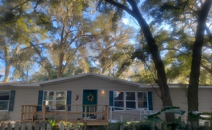 Picture of 12290 NW 168Th Place, Reddick FL 32686