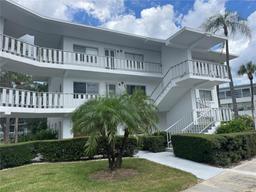 Picture of 11201 80Th Avenue Unit 201, Seminole, FL 33772