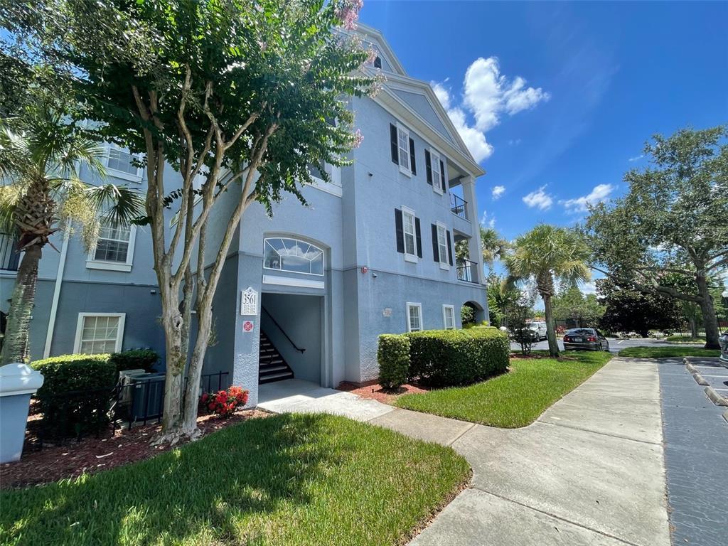 Picture of 3561 Conroy Road Unit 216, Orlando, FL 32839