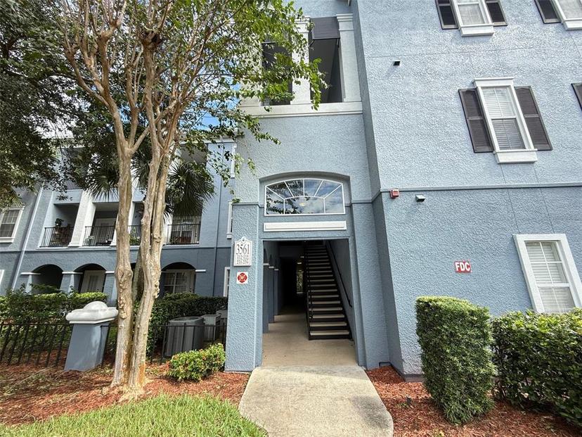 Picture of 3561 Conroy Road Unit 216, Orlando FL 32839