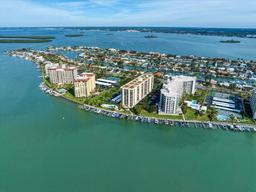 Picture of 690 Island Way Unit 812, Clearwater Beach, FL 33767