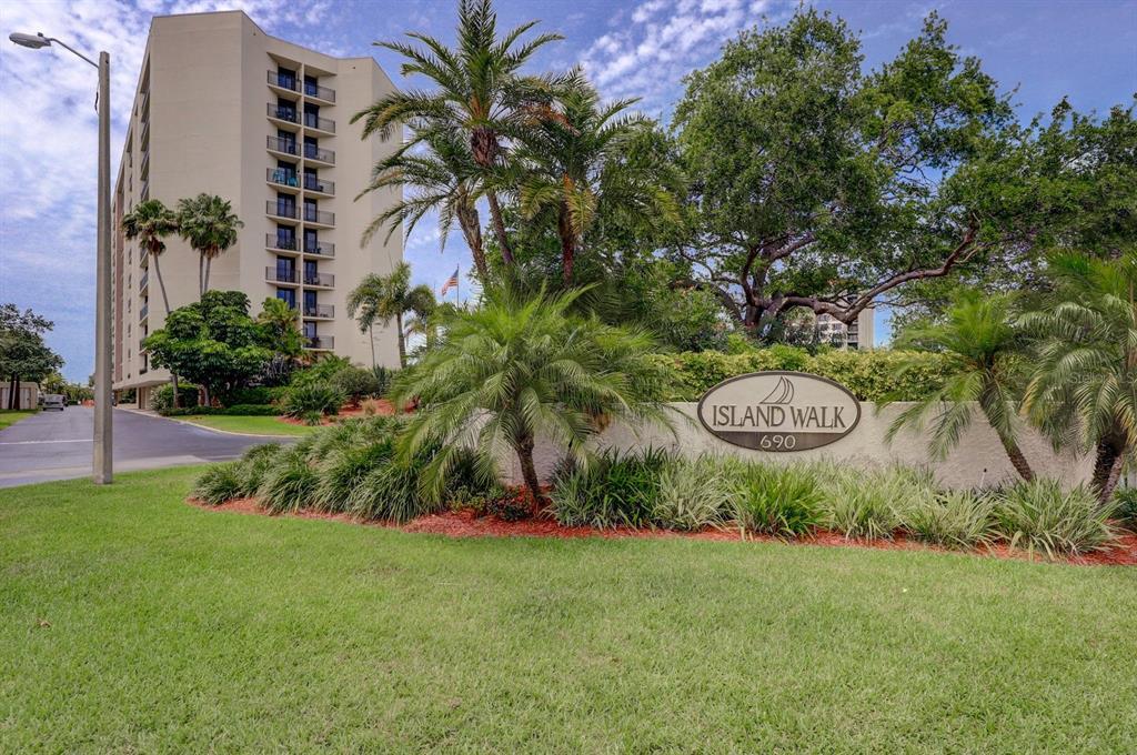 Picture of 690 Island Way Unit 812, Clearwater Beach, FL 33767