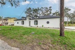 Picture of 225 Diesel Road, Mulberry, FL 33860