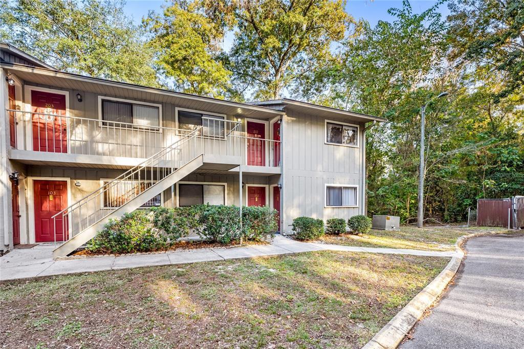 Picture of 1923 NW 23Rd Boulevard Unit 101, Gainesville, FL 32605