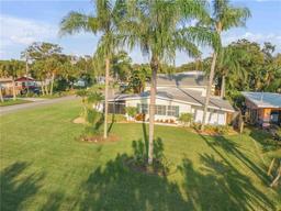 Picture of 501 S Peninsula Avenue, New Smyrna Beach, FL 32169