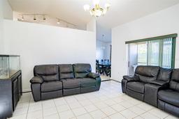 Picture of 1301 Laurel Glen Drive, Bartow, FL 33830