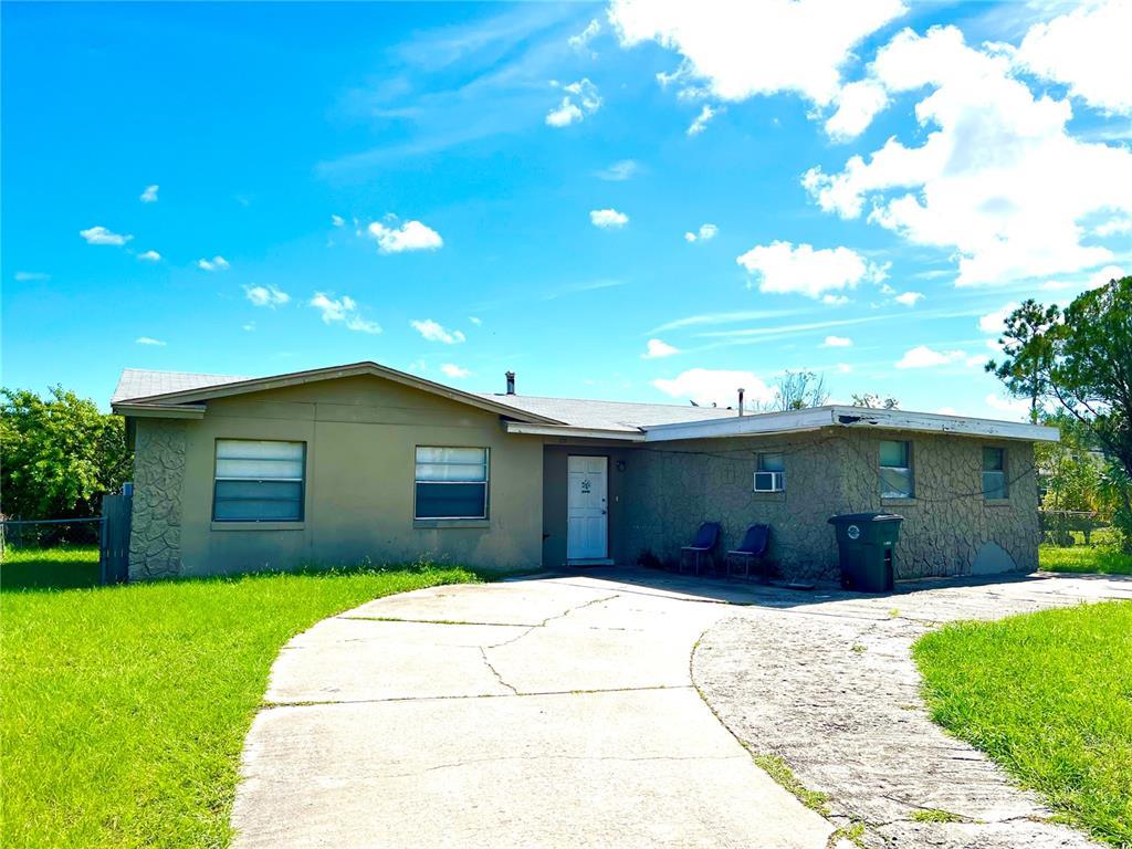 Picture of 1051 E Patrick Circle, Daytona Beach, FL 32117