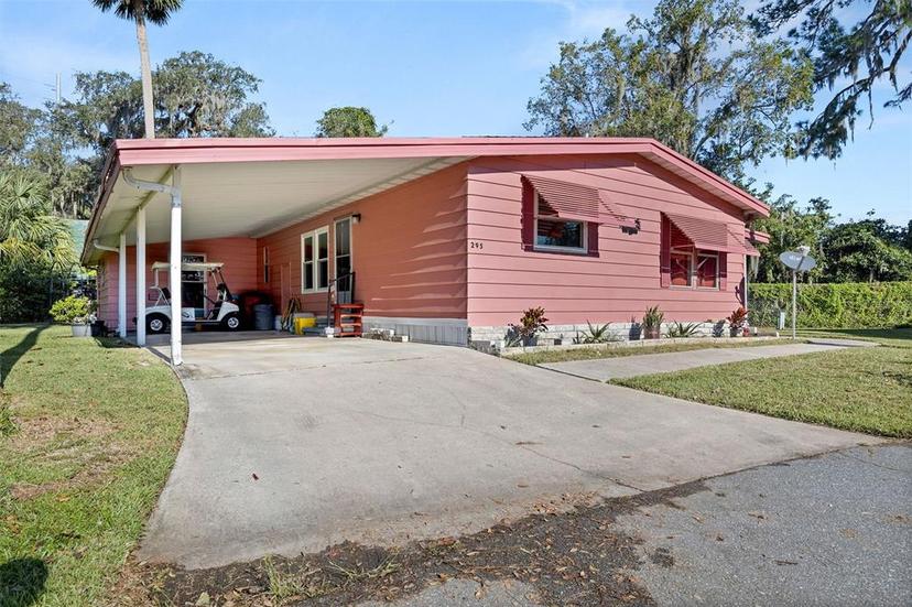 Picture of 295 Country Gardens Drive, Eustis FL 32726