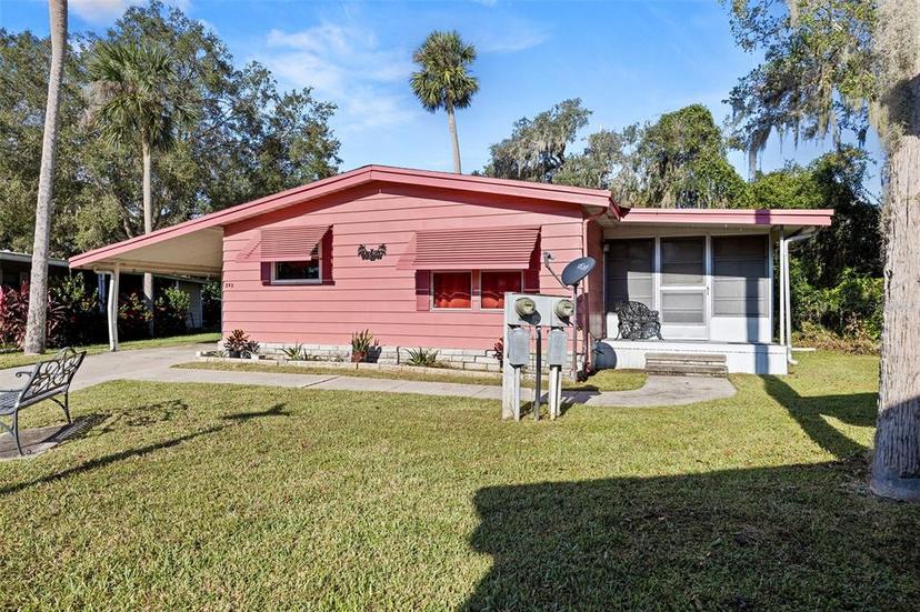 Picture of 295 Country Gardens Drive, Eustis FL 32726