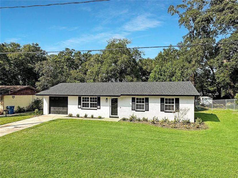 Picture of 511 W Gardenia Drive, Orange City FL 32763