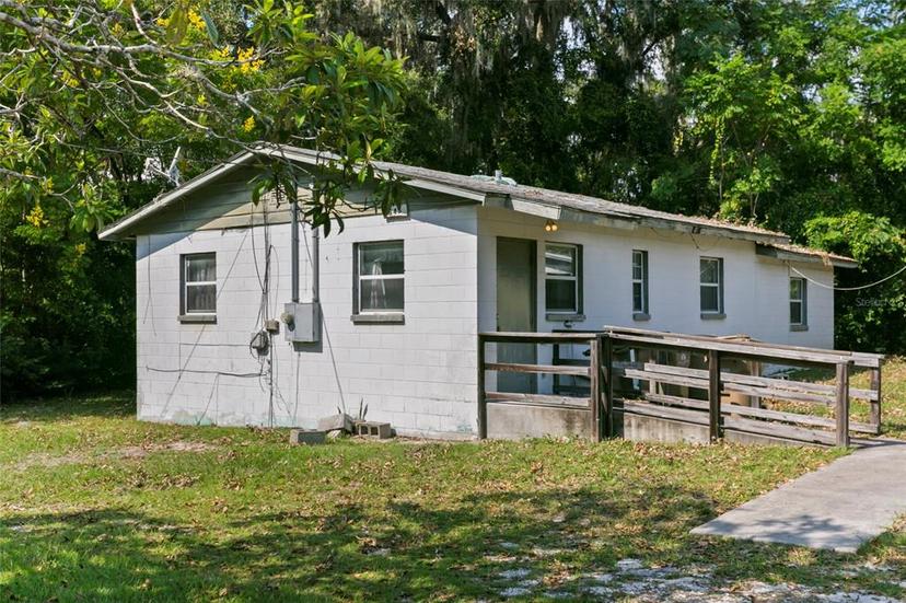 Picture of 3845 N Quarters Road, Okahumpka FL 34762