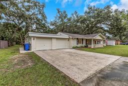 Picture of 15901 Manning Drive, Tampa, FL 33613