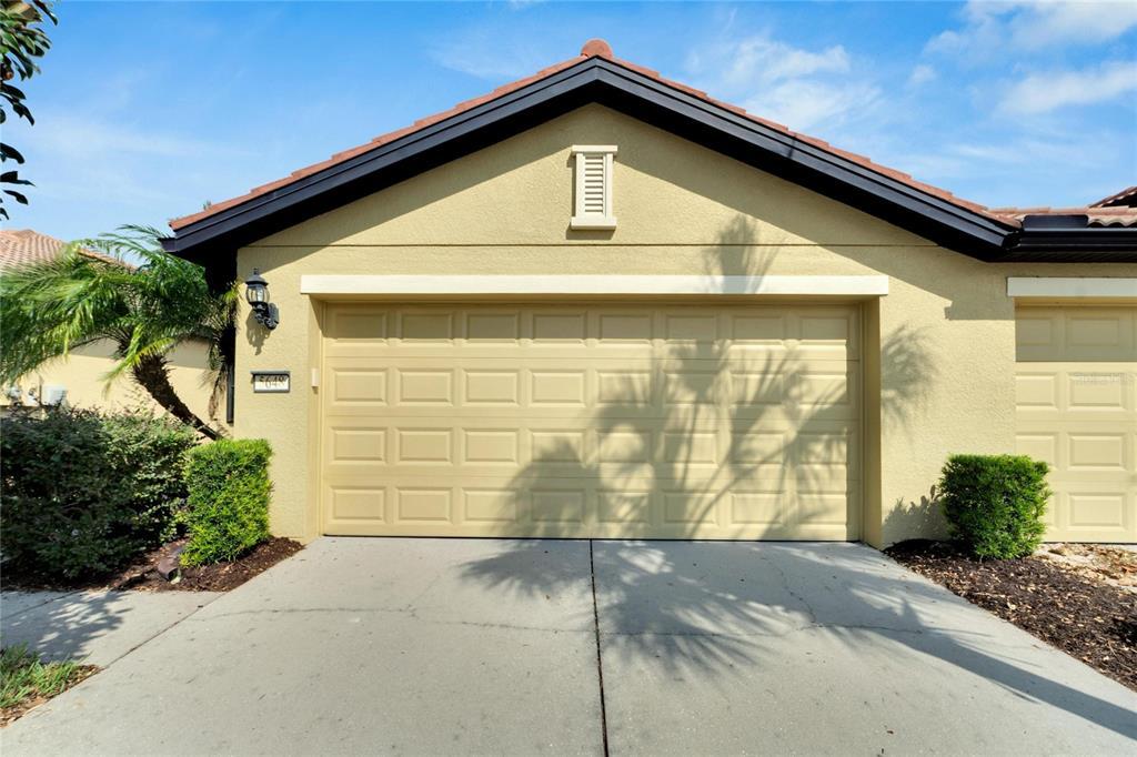 Picture of 5648 Sunset Falls Drive, Apollo Beach, FL 33572