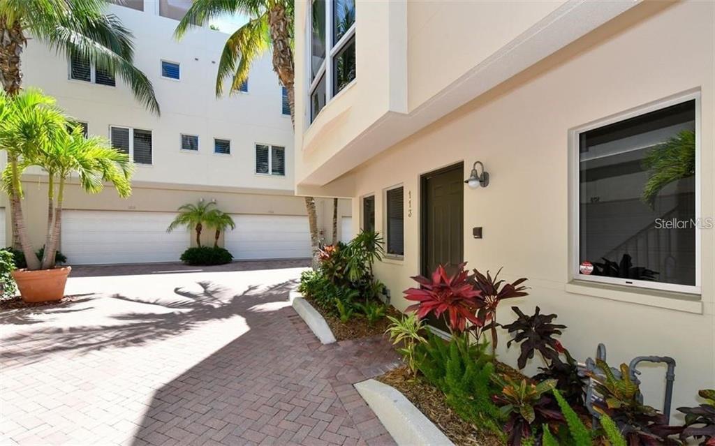 Picture of 235 Cocoanut Avenue Unit 113C, Sarasota, FL 34236