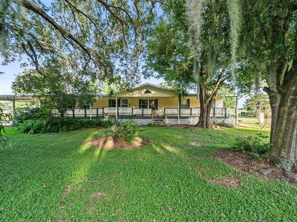 Picture of 126 Bermuda Court, Winter Haven, FL 33880