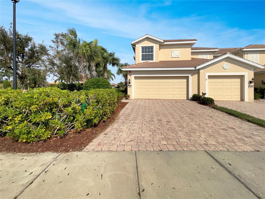 Picture of 1181 Burgos Drive Unit 406, Sarasota, FL 34238