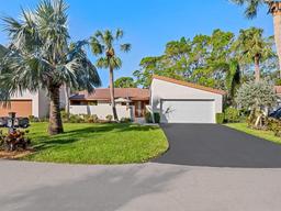 Picture of 6417 Meadowlark Lane Unit 6417, Bradenton, FL 34210