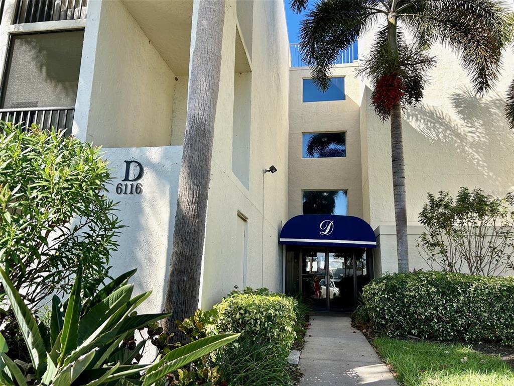 Picture of 6116 43Rd Street W Unit 405D, Bradenton, FL 34210