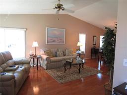 Picture of 3968 Sailmaker Lane Unit 3968, Holiday, FL 34691