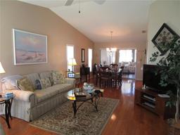 Picture of 3968 Sailmaker Lane Unit 3968, Holiday, FL 34691