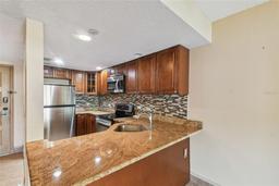 Picture of 36750 Us Highway 19 N Unit 19106, Palm Harbor, FL 34684