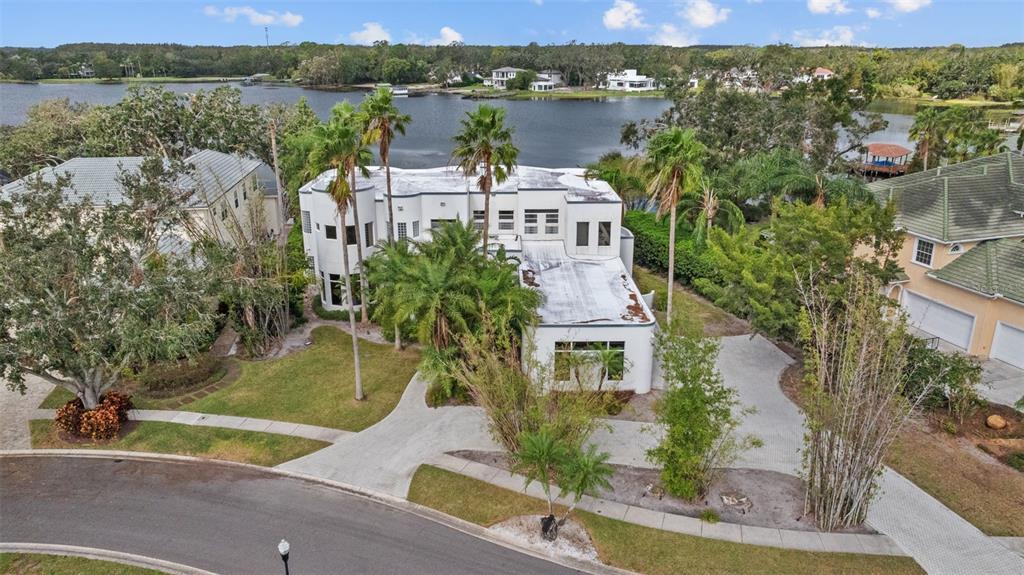 Picture of 2905 Safe Harbor Drive, Tampa, FL 33618