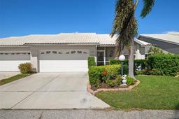 Picture of 5379 Christie Ann Place Unit 8, Sarasota, FL 34233