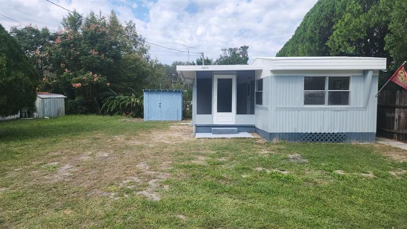 Picture of 18579 SE 26Th Street, Ocklawaha FL 32179