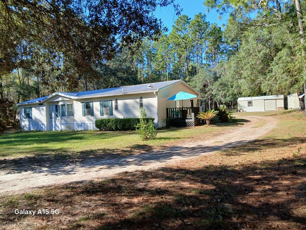 Picture of 3890 SW 189 Avenue, Dunnellon, FL 34432