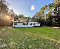 Picture of 3890 SW 189 Avenue, Dunnellon, FL 34432