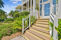 Picture of 6231 Bayshore Boulevard, Tampa, FL 33611