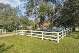 Picture of 15840 Oakcrest Circle, Brooksville, FL 34604