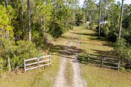 Picture of 11580 NE 204Th Lane, Lake Butler, FL 32054