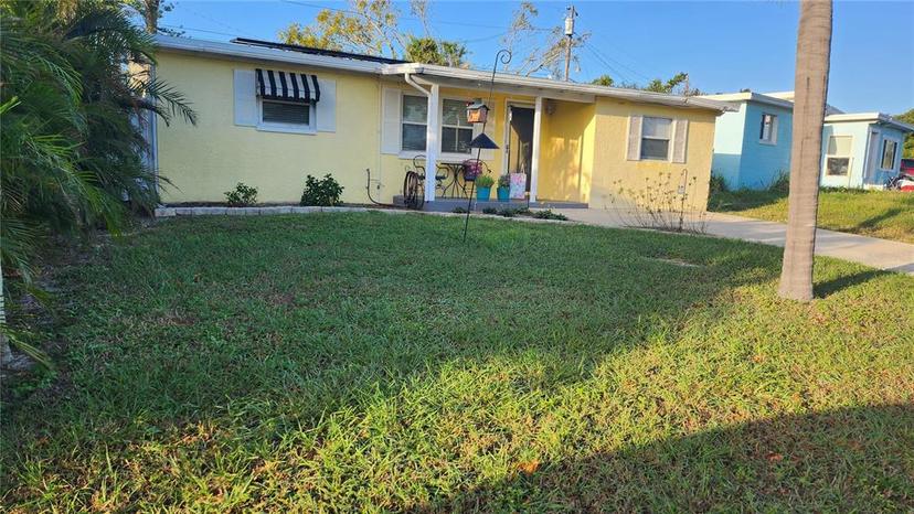 Picture of 10446 117Th Drive, Largo FL 33773