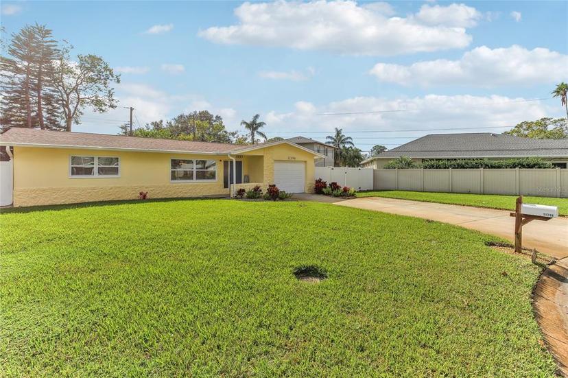 Picture of 11398 88Th Avenue, Seminole FL 33772