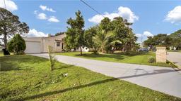 Picture of 112 SW Crescent Avenue, Port Saint Lucie, FL 34984