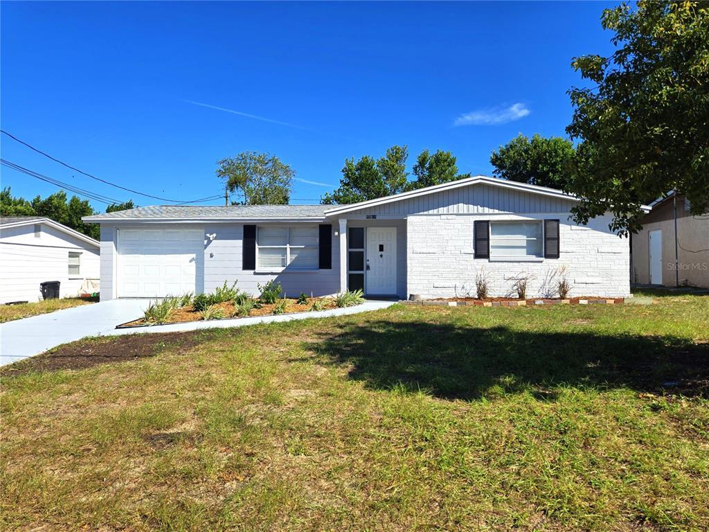 Picture of 12904 College Hill Drive, Hudson, FL 34667