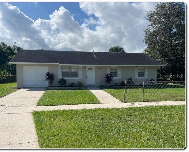 Picture of 512 W Ella J Gilmore Street, Apopka, FL 32703