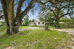 Picture of 18424 Lawrence Road, Dade City, FL 33523