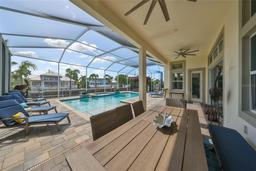 Picture of 998 Signet Drive, Apollo Beach, FL 33572