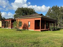 Picture of 9001 W Highway 316, Reddick, FL 32686