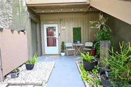 Picture of 6096 Peregrine Avenue Unit C04, Orlando, FL 32819